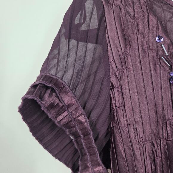 VTG S.L.Fashion M Purple Dark V Neck Witchy Gothcore Shark bite Asymmetrical Hem - Picture 5 of 10